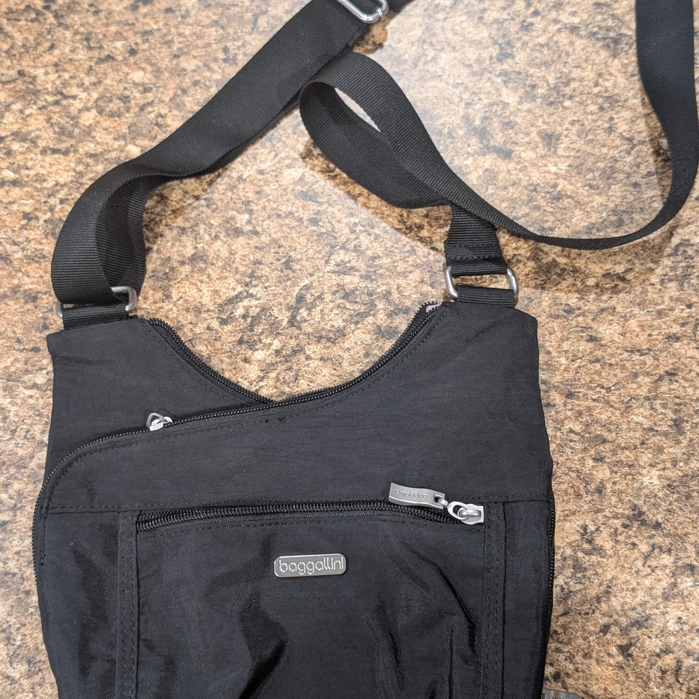 Baggallini Black Crossbody Bag
